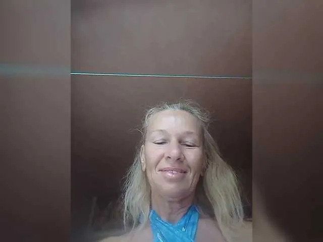 Live sex webcam photo for victoria71 #291124511