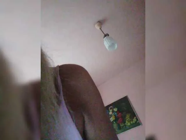 Live sex webcam photo for victoria71 #291633576