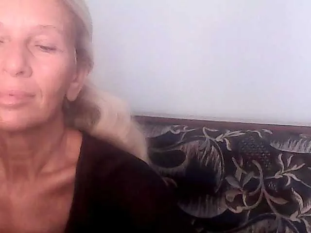 Live sex webcam photo for victoria71 #291668665