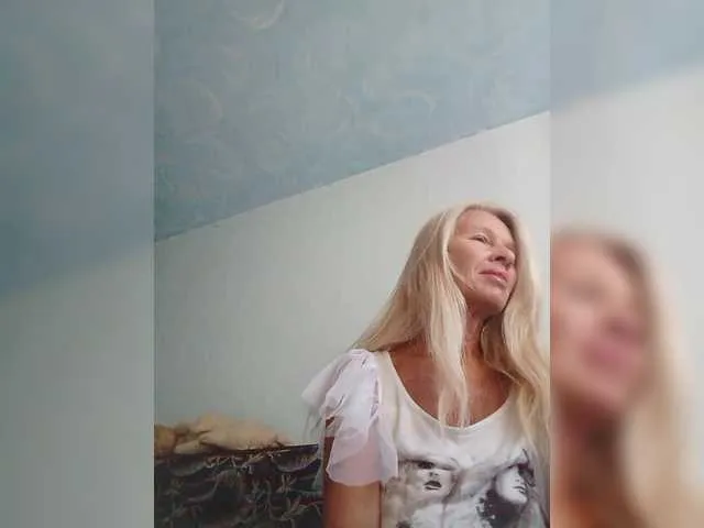 Live sex webcam photo for victoria71 #291685641