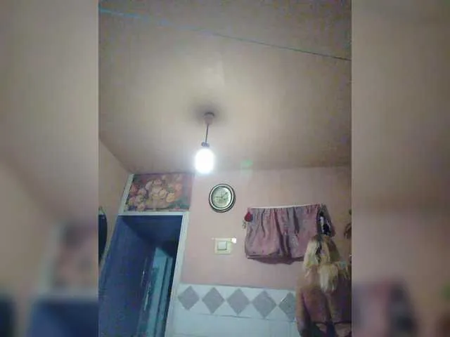 Live sex webcam photo for victoria71 #291713229