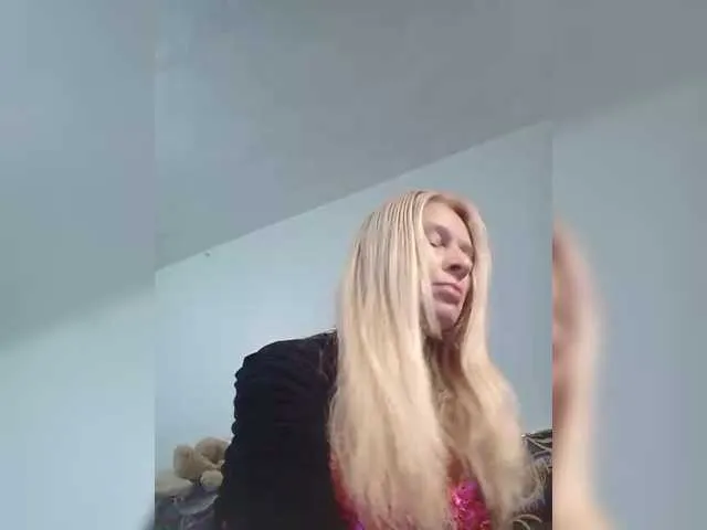 Live sex webcam photo for victoria71 #292090654