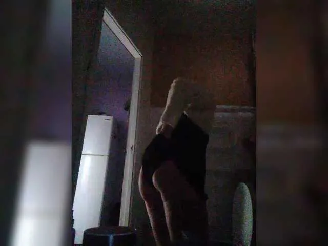 Live sex webcam photo for victoria71 #292281657