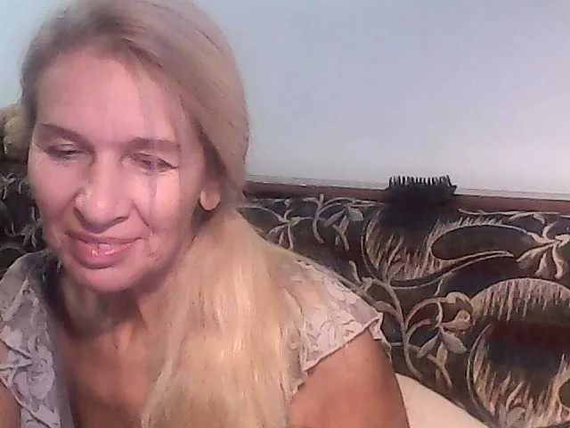 Live sex webcam photo for victoria71 #292349576