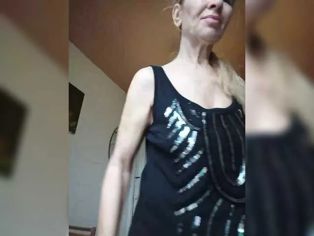 Live sex webcam photo for victoria71 #293213526