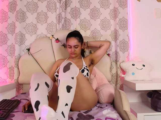 Live sex webcam photo for victoriablack #290799216