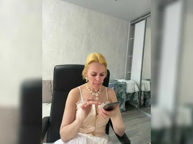 Live sex webcam photo for vik77777A #290750504