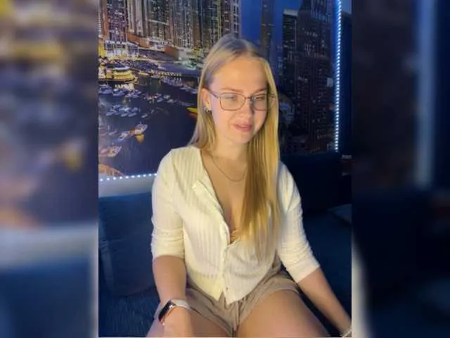 Live sex webcam photo for vikascorpik #276605968
