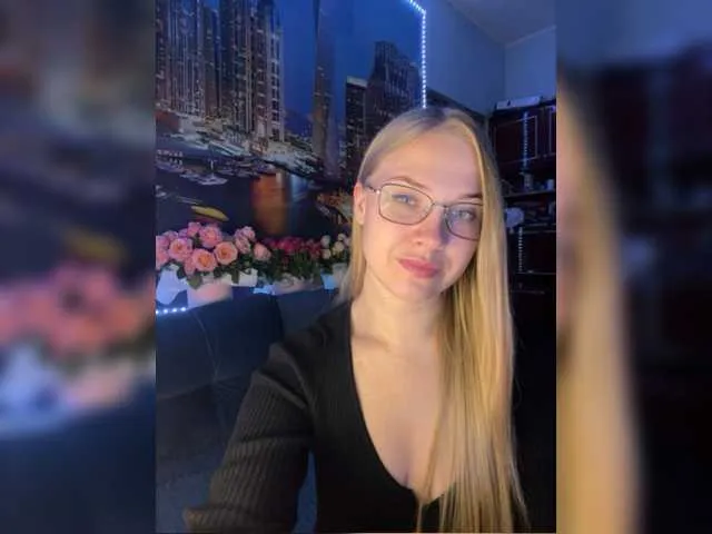 Live sex webcam photo for vikascorpik #276717273