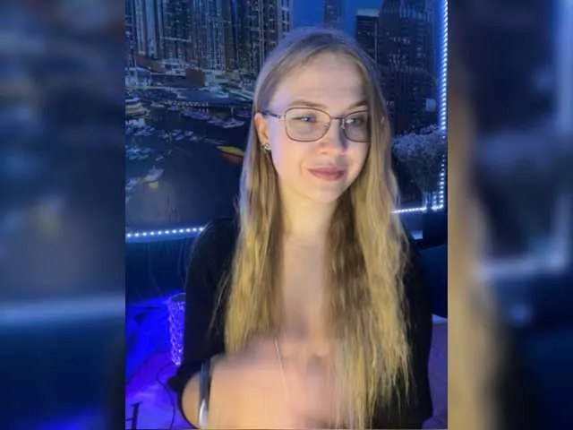 Live sex webcam photo for vikascorpik #277165513