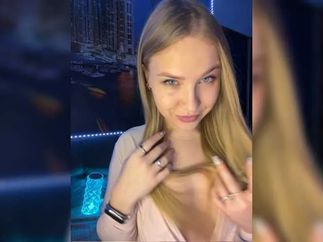 Live sex webcam photo for vikascorpik #277236892