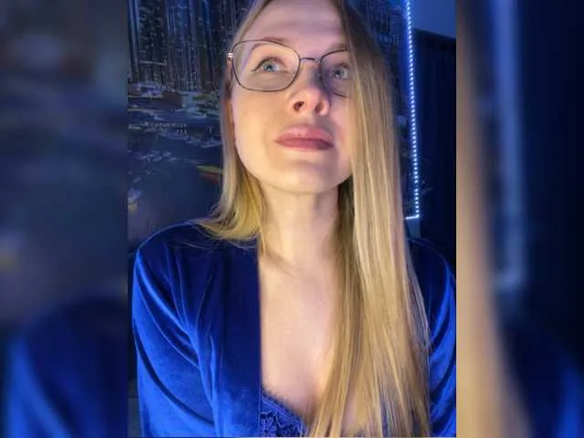 Live sex webcam photo for vikascorpik #277595278