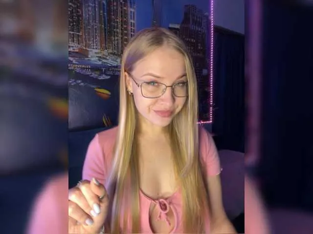 Live sex webcam photo for vikascorpik #277614907