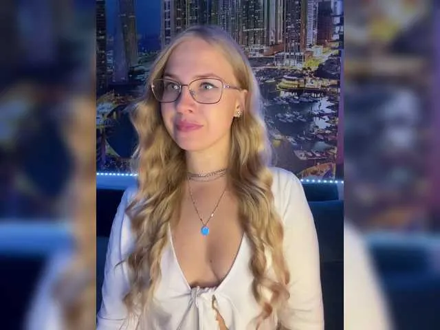 Live sex webcam photo for vikascorpik #290014600