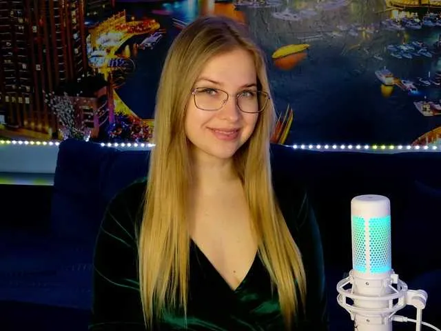 Live sex webcam photo for vikascorpik #290480400