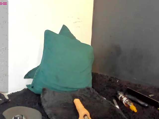 Live sex webcam photo for viki16- #275716124