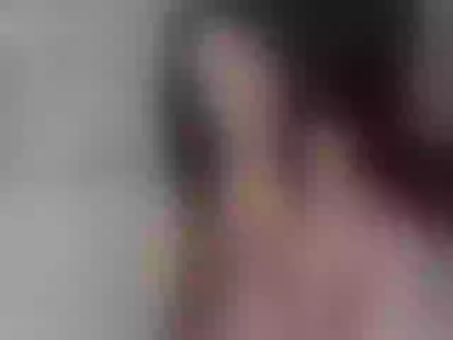 Live sex webcam photo for vikkkisue #290370232