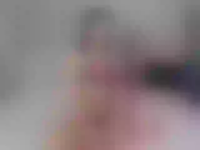 Live sex webcam photo for vikkkisue #291142466