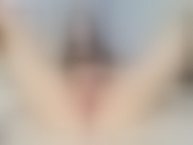 Live sex webcam photo for vikkkisue #294028074
