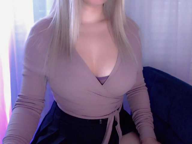 Live sex webcam photo for viktoriya52 #273599198