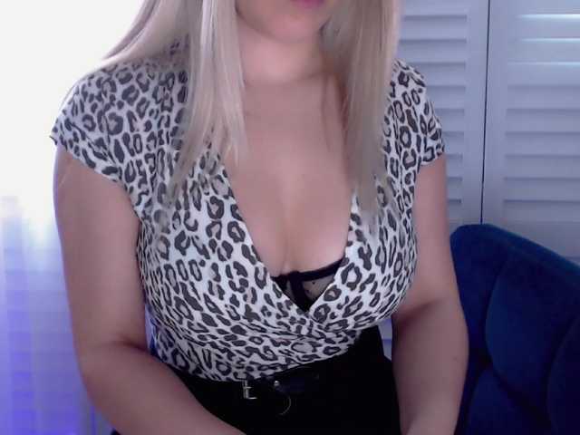 Live sex webcam photo for viktoriya52 #273792874