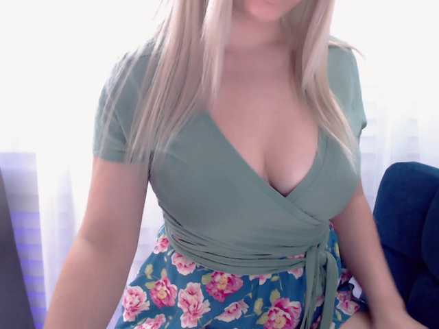 Live sex webcam photo for viktoriya52 #273897535