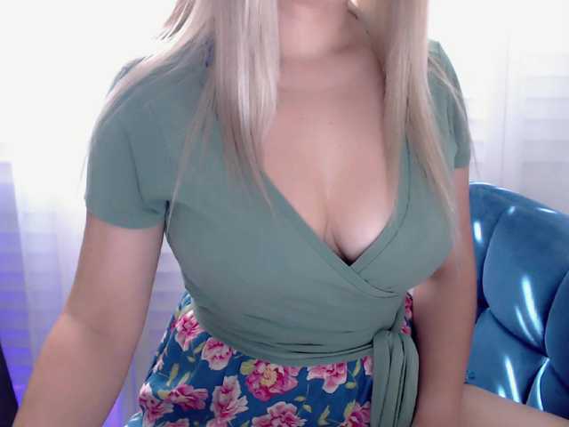 Live sex webcam photo for viktoriya52 #274341152