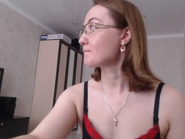 Live sex webcam photo for viktoriyax #273846914