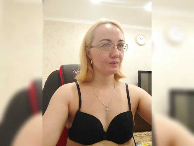 Live sex webcam photo for viktoriyax #274403866