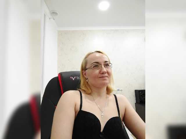 Live sex webcam photo for viktoriyax #274435405