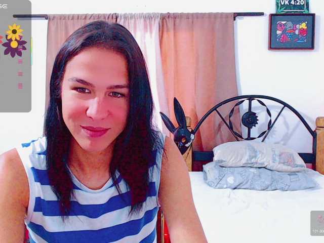 Live sex webcam photo for vikynaughty #290367234