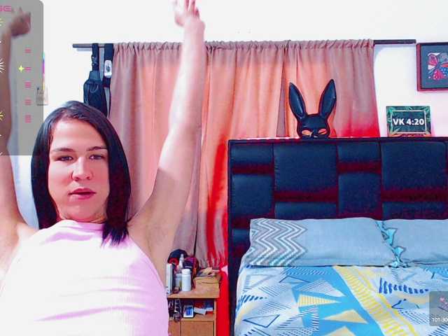 Live sex webcam photo for vikynaughty #290519698