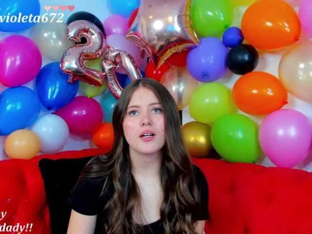 Live sex webcam photo for violet-03 #272136434