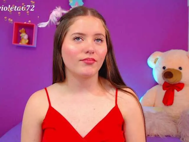Live sex webcam photo for violet-03 #273153464