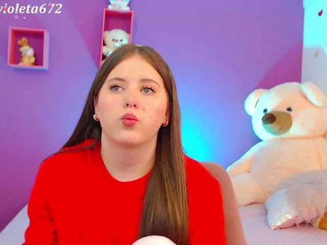 Live sex webcam photo for violet-03 #273593659