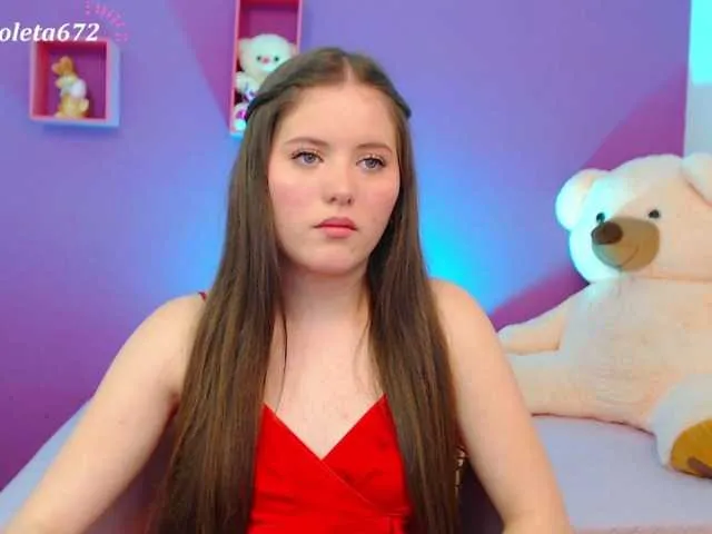 Live sex webcam photo for violet-03 #273744150