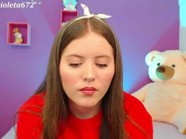 Live sex webcam photo for violet-03 #273805417