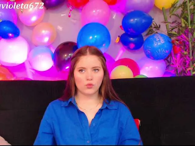 Live sex webcam photo for violet-03 #273850817