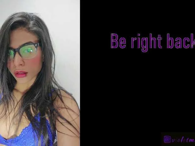 Live sex webcam photo for violet-miller #272354718