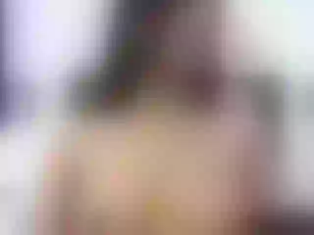 Live sex webcam photo for violet-miller #272562191