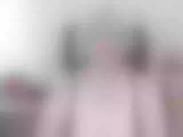Live sex webcam photo for violet51 #276043410