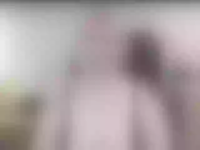 Live sex webcam photo for violet51 #277860162