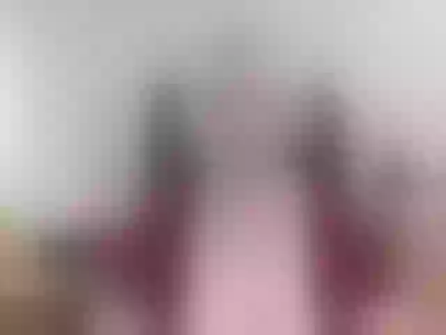 Live sex webcam photo for violet51 #285465977