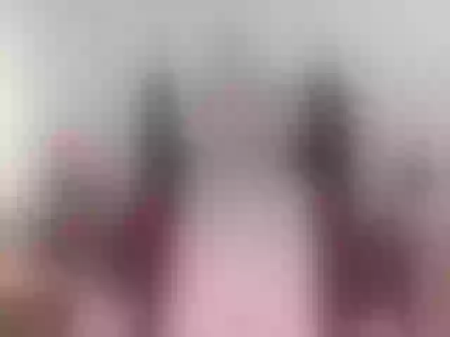 Live sex webcam photo for violet51 #290304590