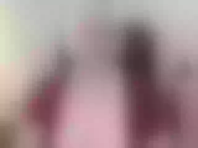 Live sex webcam photo for violet51 #290439437