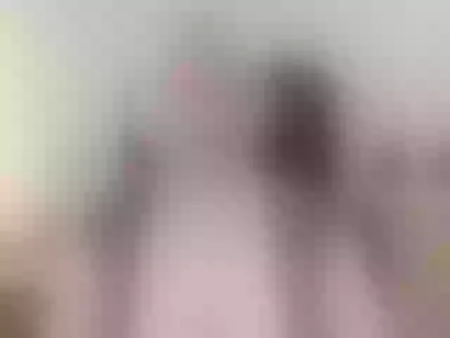 Live sex webcam photo for violet51 #290527561