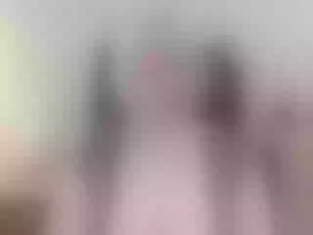 Live sex webcam photo for violet51 #290612750