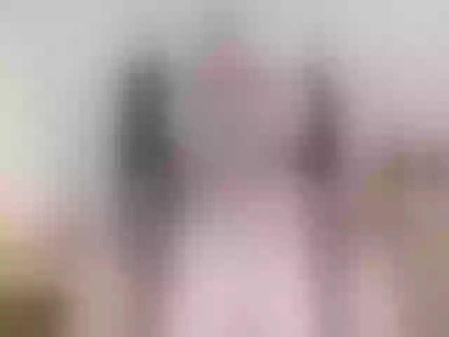 Live sex webcam photo for violet51 #291512324