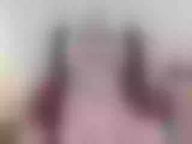 Live sex webcam photo for violet51 #291569350
