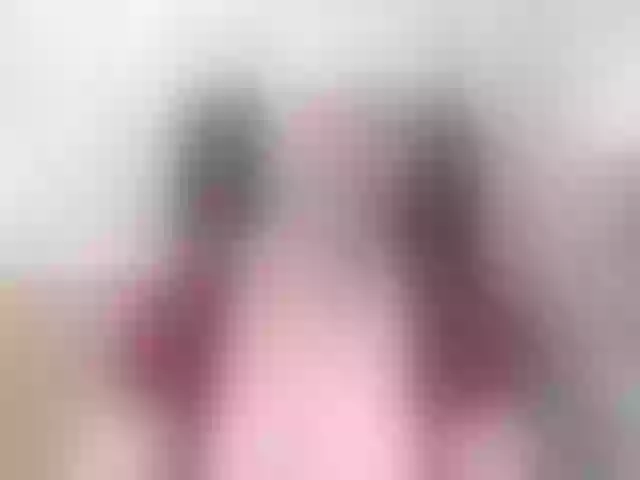 Live sex webcam photo for violet51 #291898649
